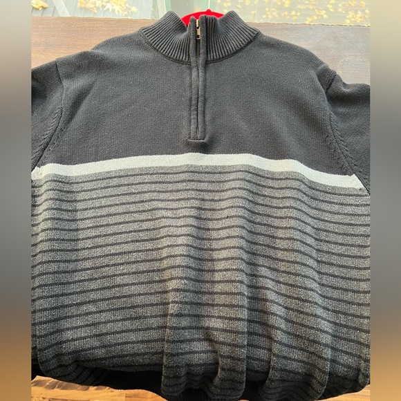 Basic Edition black sweater with dark and light gray stripes. Turtleneck zipper - Picture 4 of 7